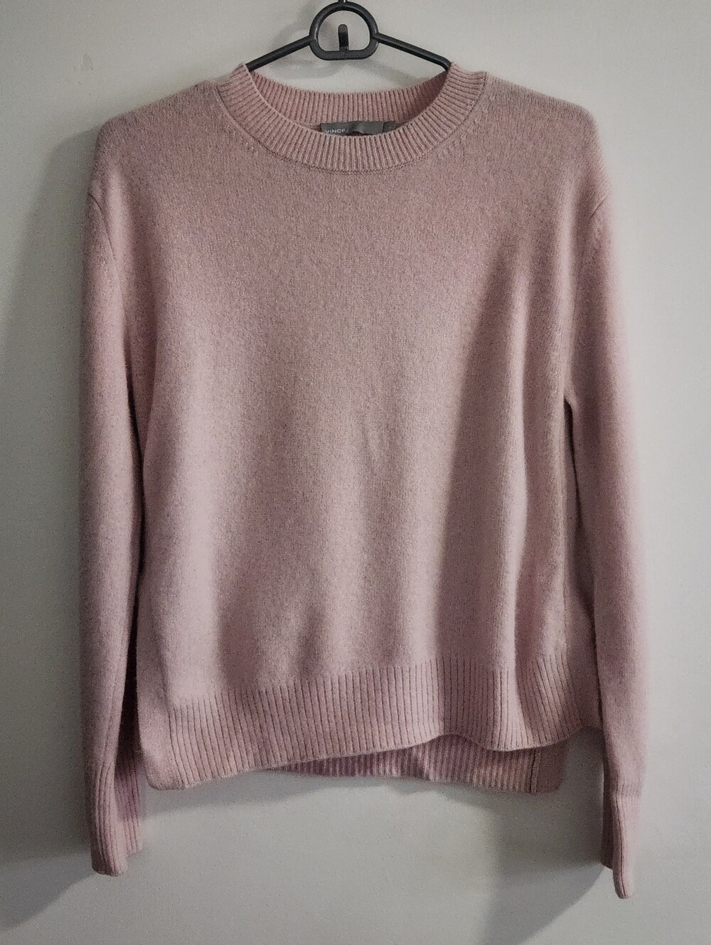 Vince Asymmetrical Pink Cashmere Side Slit Hemline Sweater M Crewneck Pullover